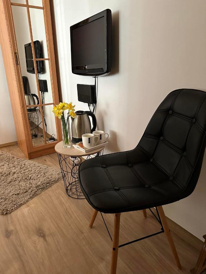 Zimmer Feri Vendeghaz Hotell Abaújszántó Exteriör bild